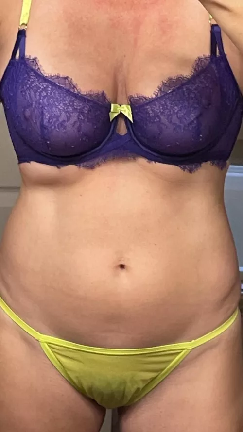 11/12/22 - VS sheer grape lace w/ sheer lime string (NSFW) 🍇 [img]