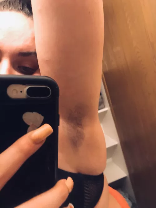 After 5 long days I’m shaving today 🔥