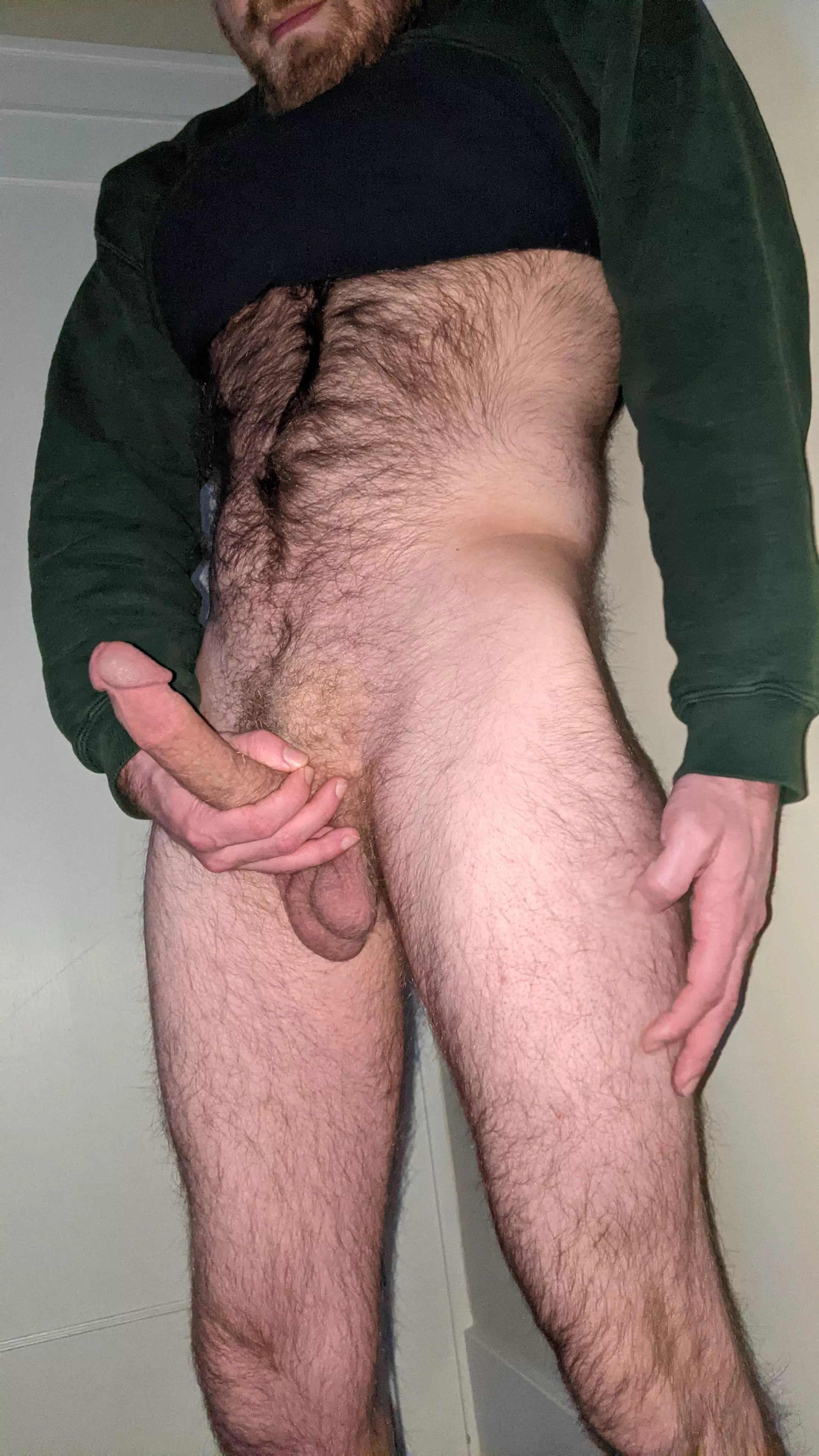 Am I hairy enough for you?