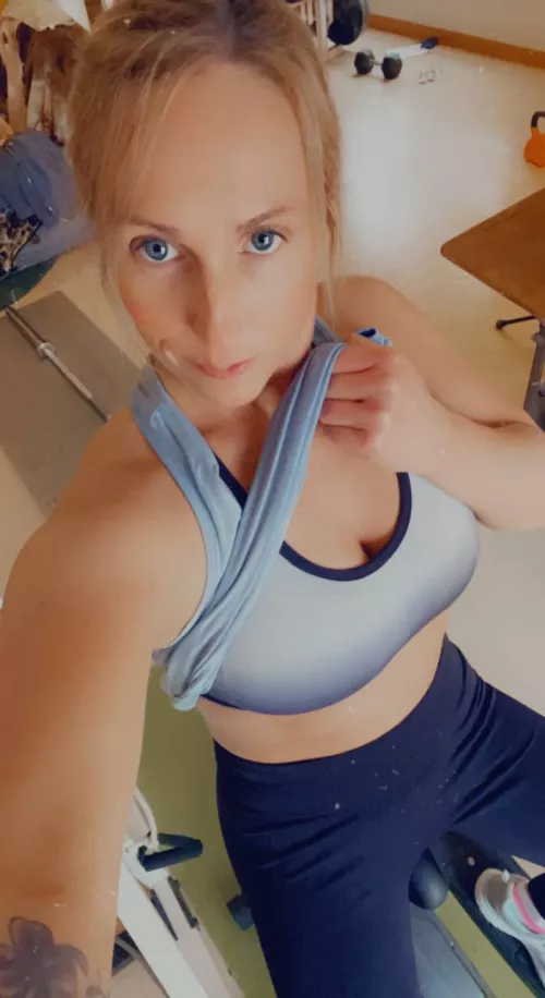 Come and be my gym buddy