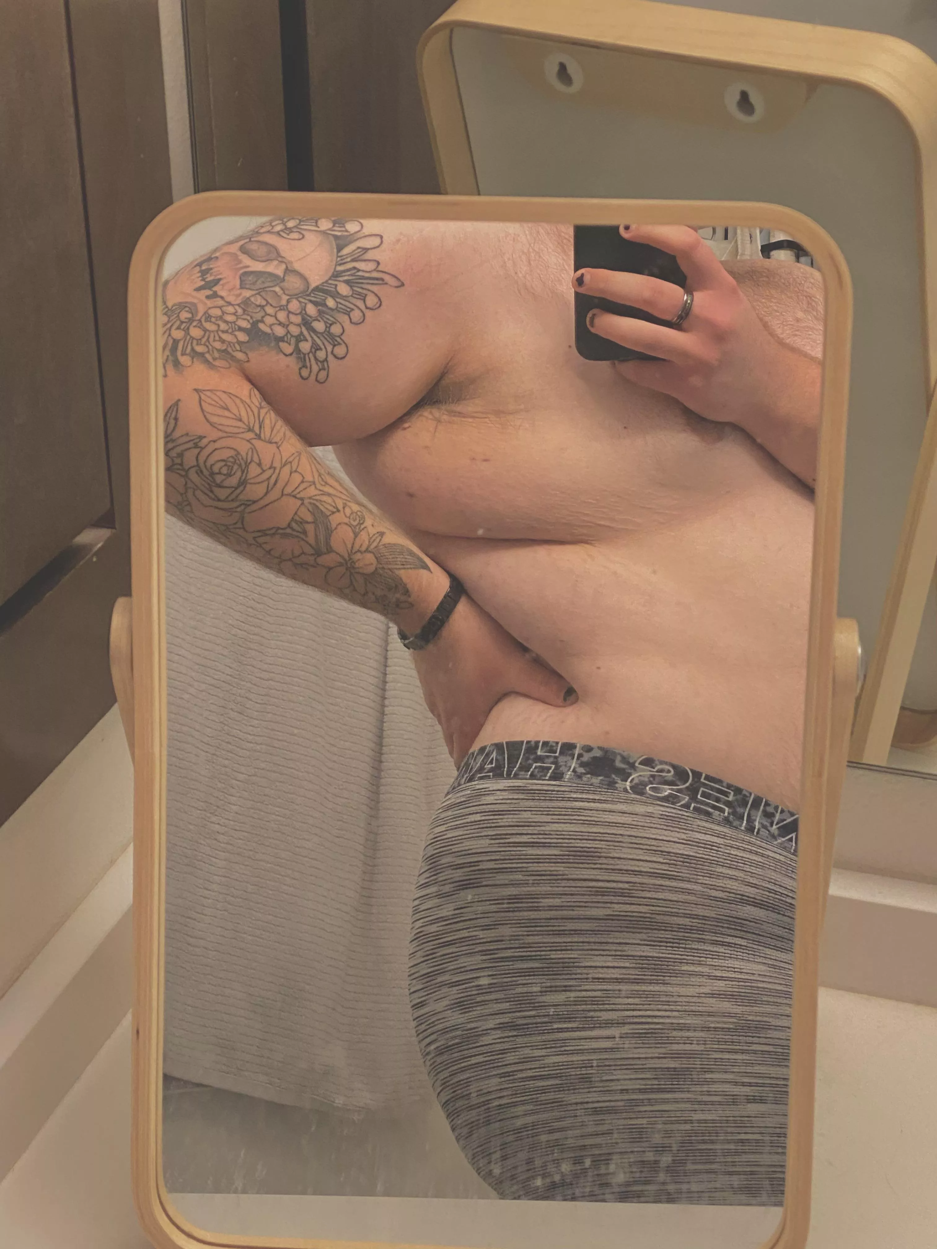 Do you want to see underneath?