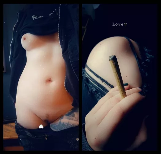 [f] goth stoner chicks just hit different