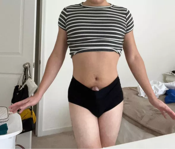 going on tinder and getting jealous of all the pretty girls shouldve been a sign lol