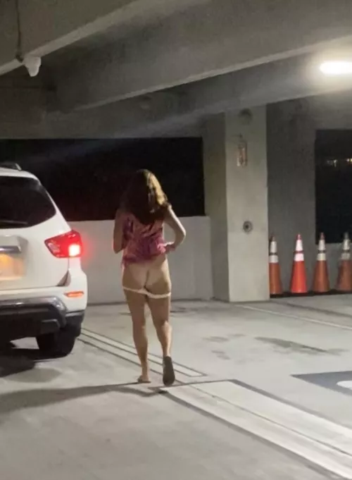 Got my boss to give me a ride home from work. Hope he doesn’t get the “wrong” idea. 😉