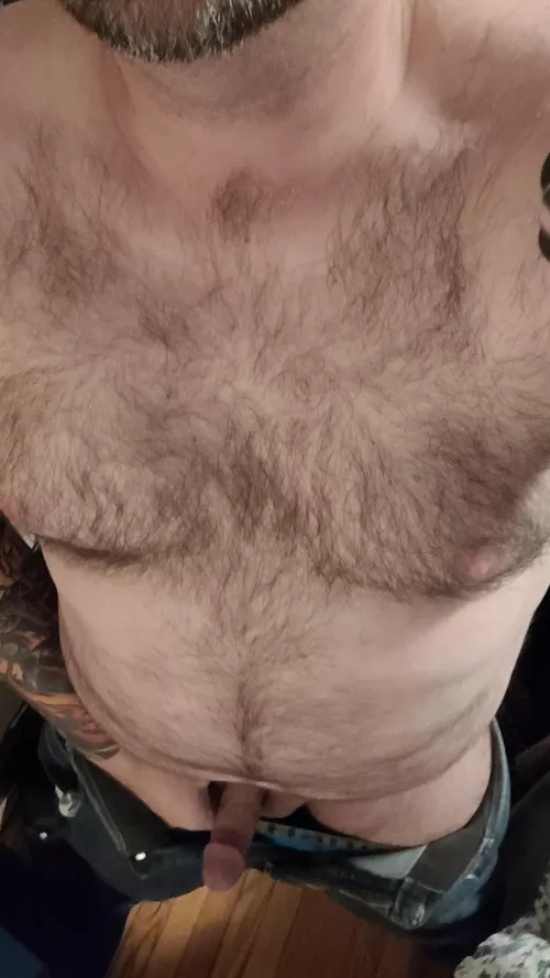 Happy Friday, everyone!