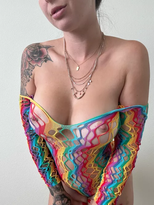 hehehe oops they are poking through!