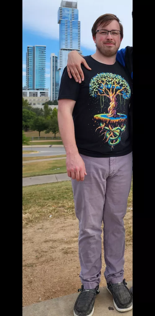 Hey 👋 would love to make new friends/gaymer friends :)