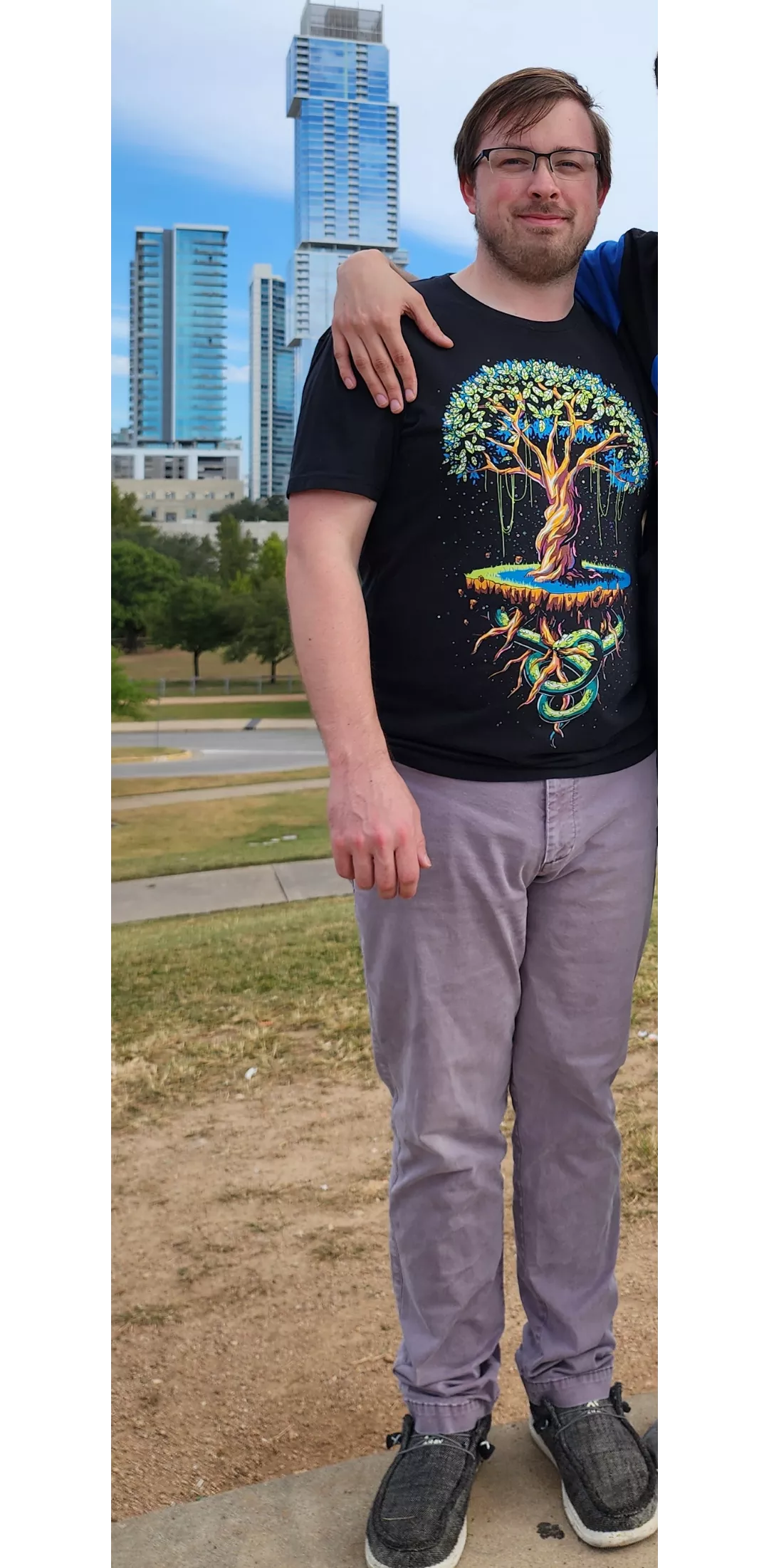 Hey 👋 would love to make new friends/gaymer friends :)