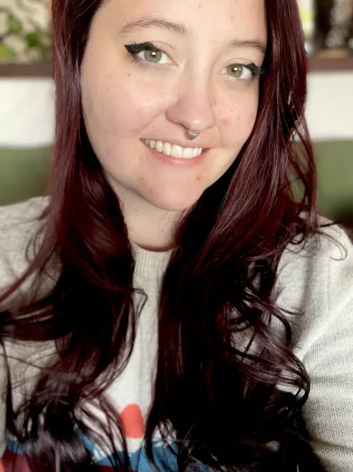 Hope you’re having a good weekend 🖤 [f]