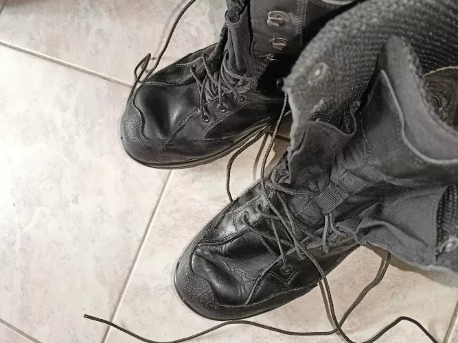 how do i fix the dent in my boots