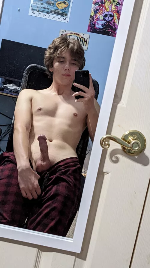 I can't focus on my work like this!