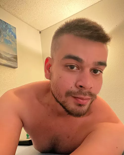 I like this pic better sorry 😋 new haircut.