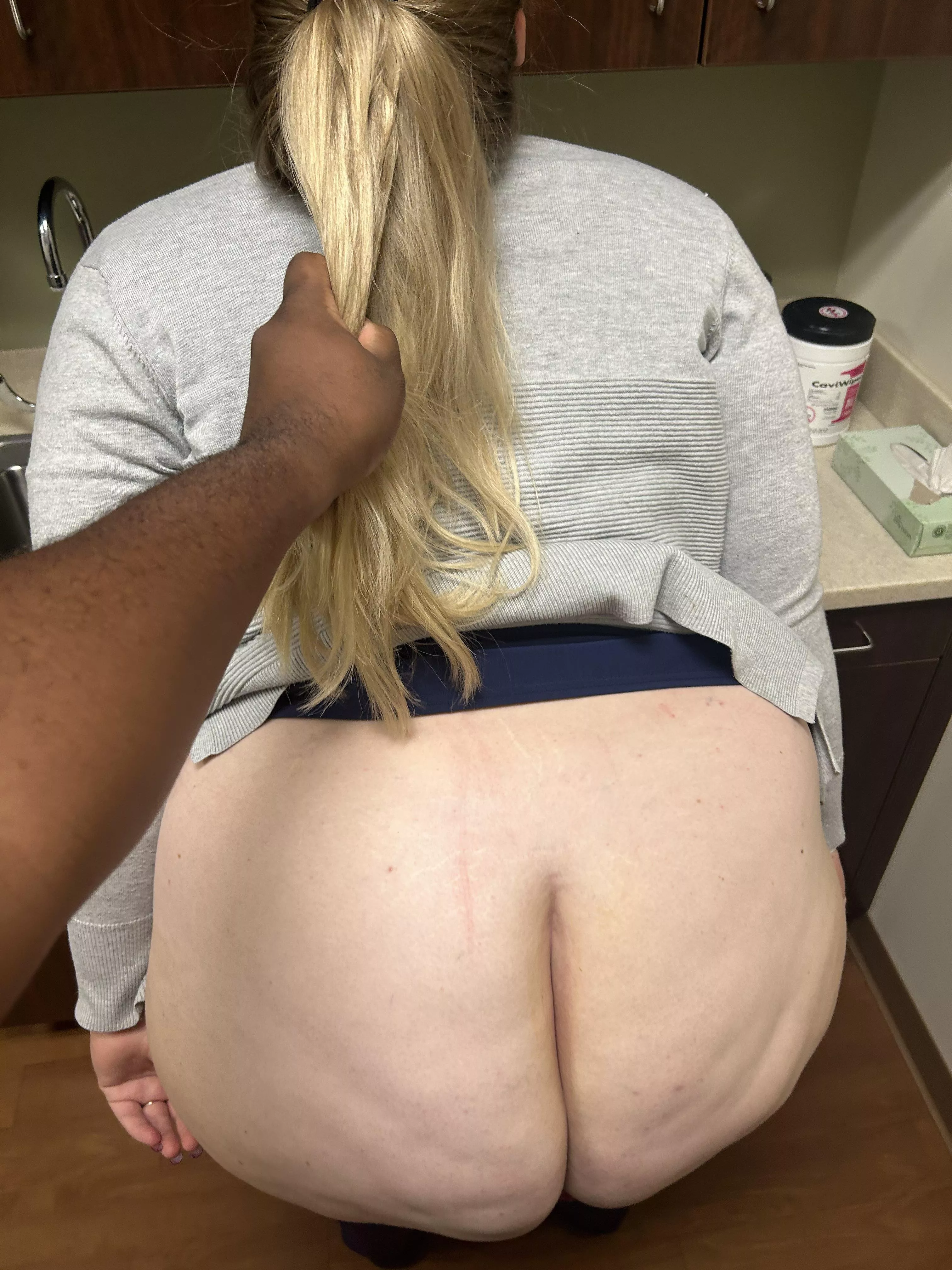 I love getting fucked at work