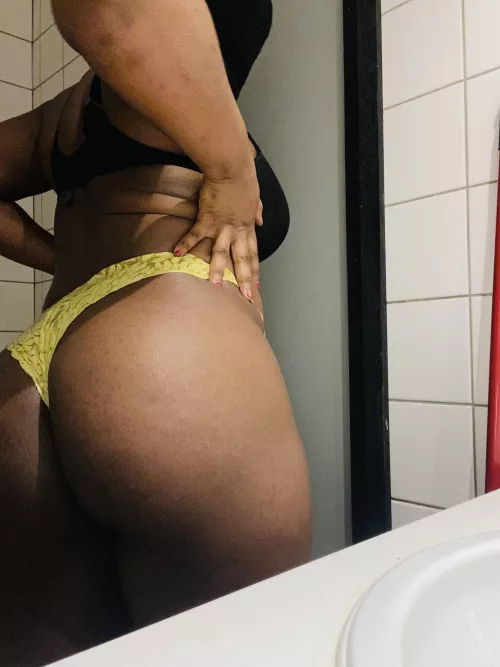 Id let u undress me ;)