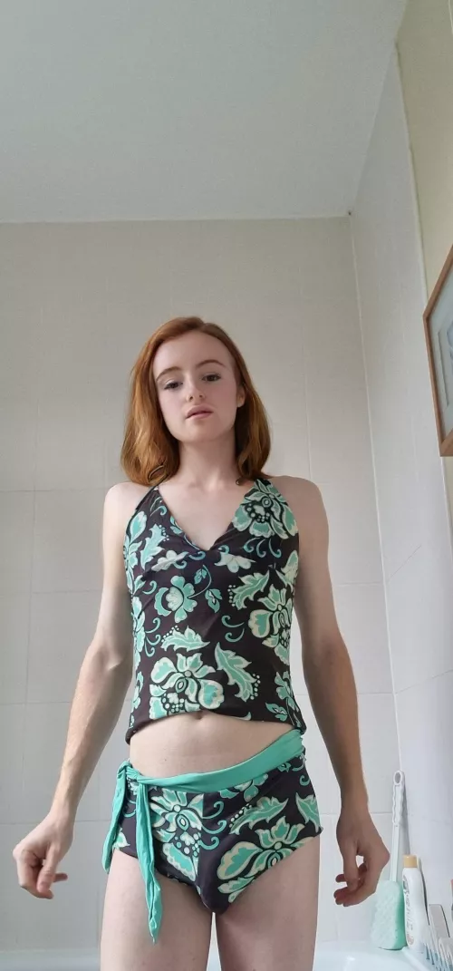 I'd love to be taken to a beach and just be a distraction xx