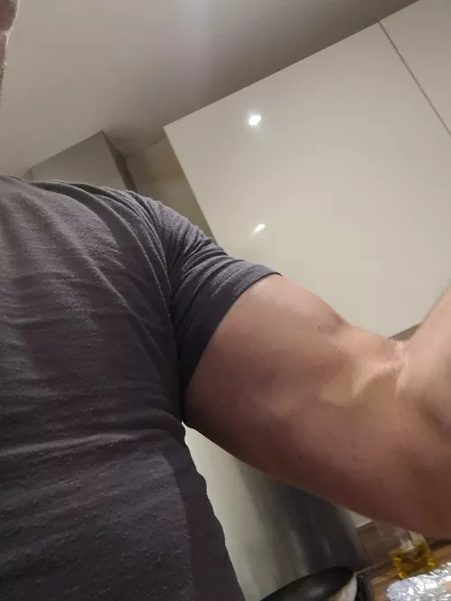 is this enough forearm 😅