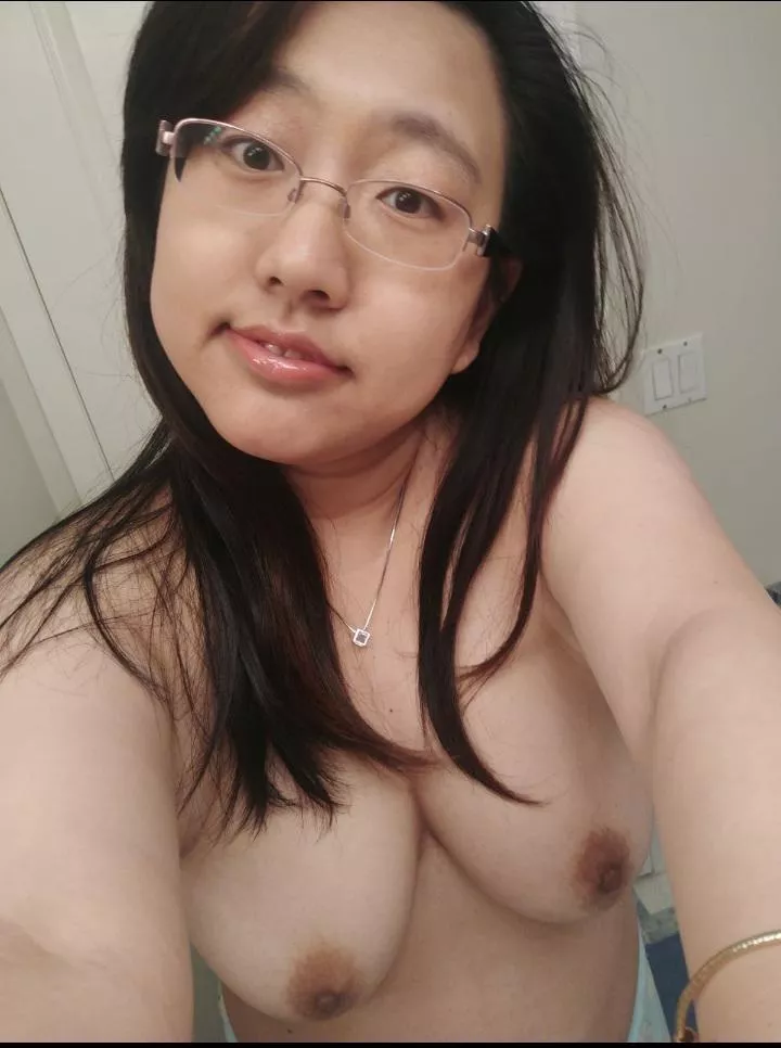 Juicy boobs for you to enjoy