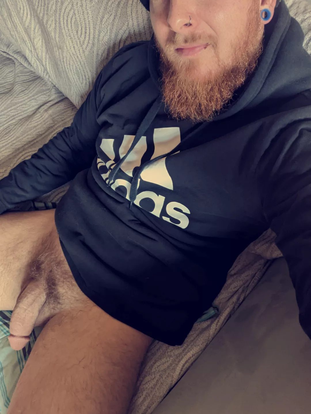 just hanging out.want to join?