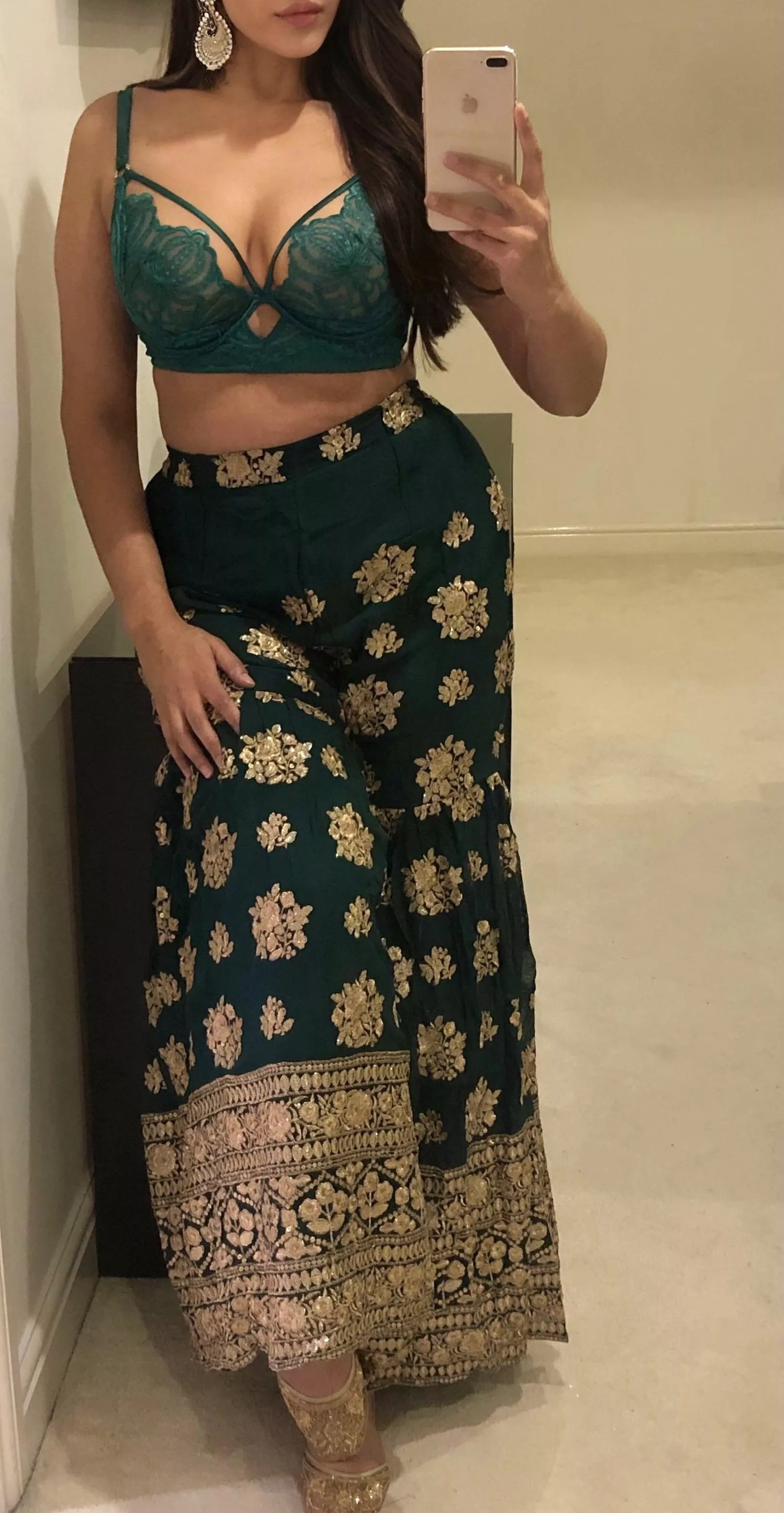 Let me be your fantasy...