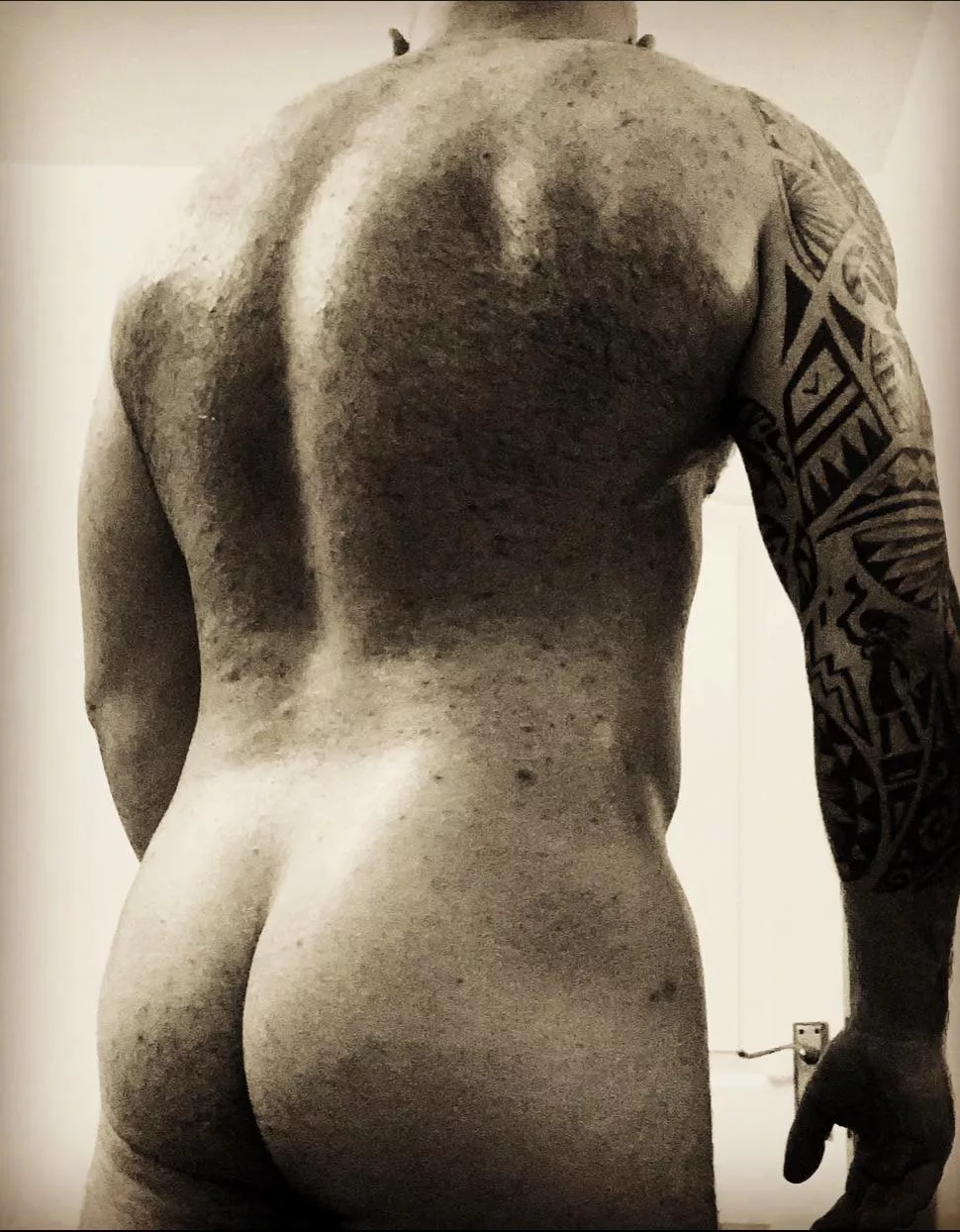 My First Ass Picture! What do you lot think?