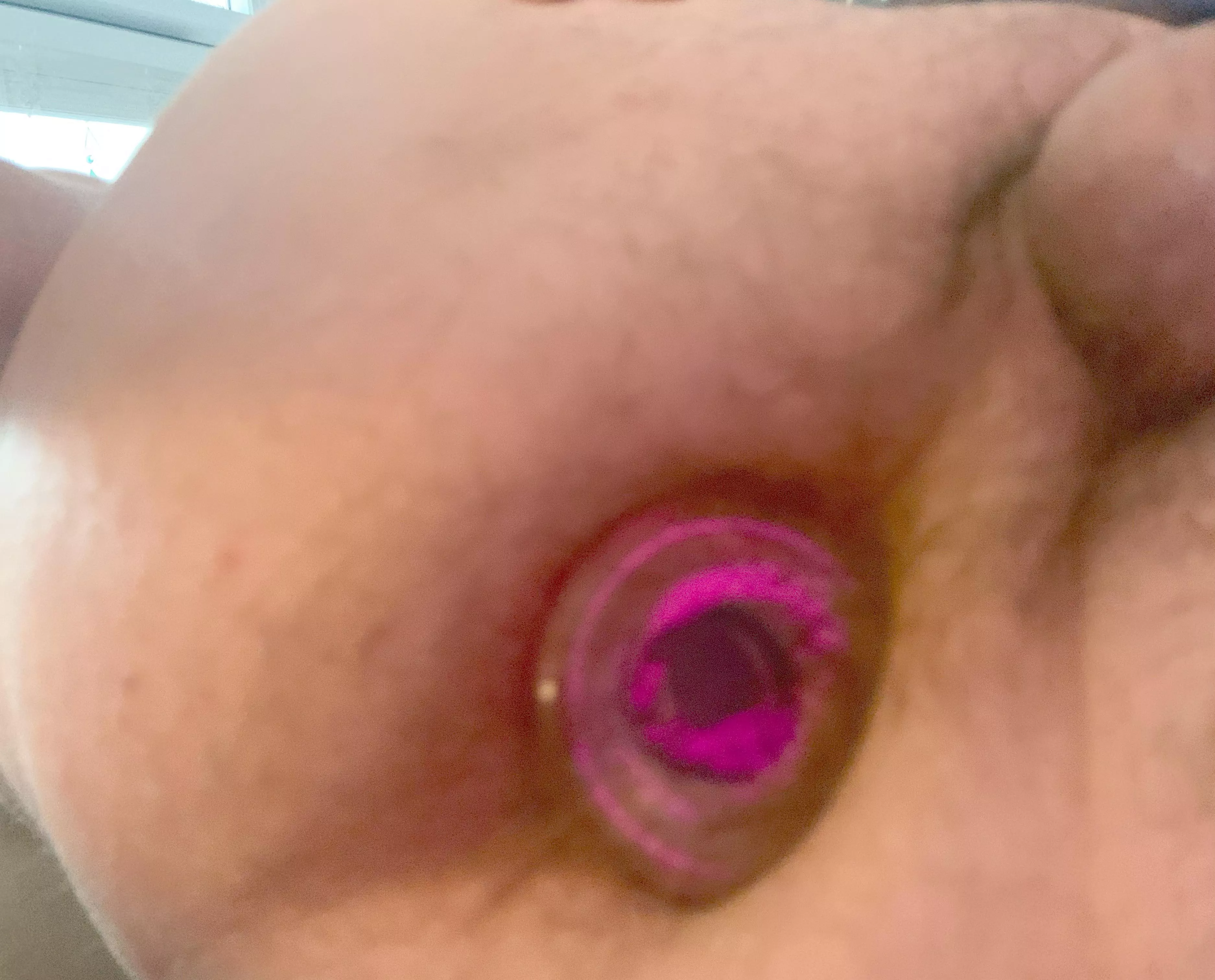 My hole feels good 😊 Nice warm pink glow 🥰