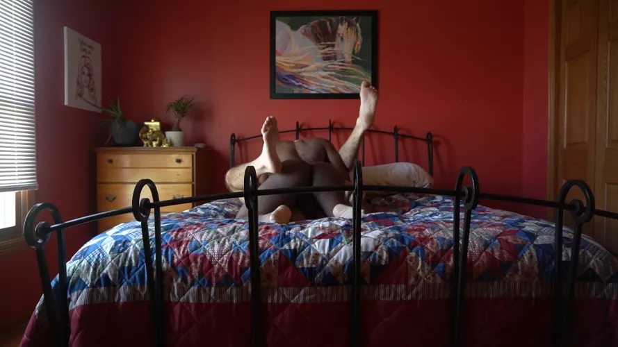 They always say they're straight. Then 2 hours later I'm filling their guts.