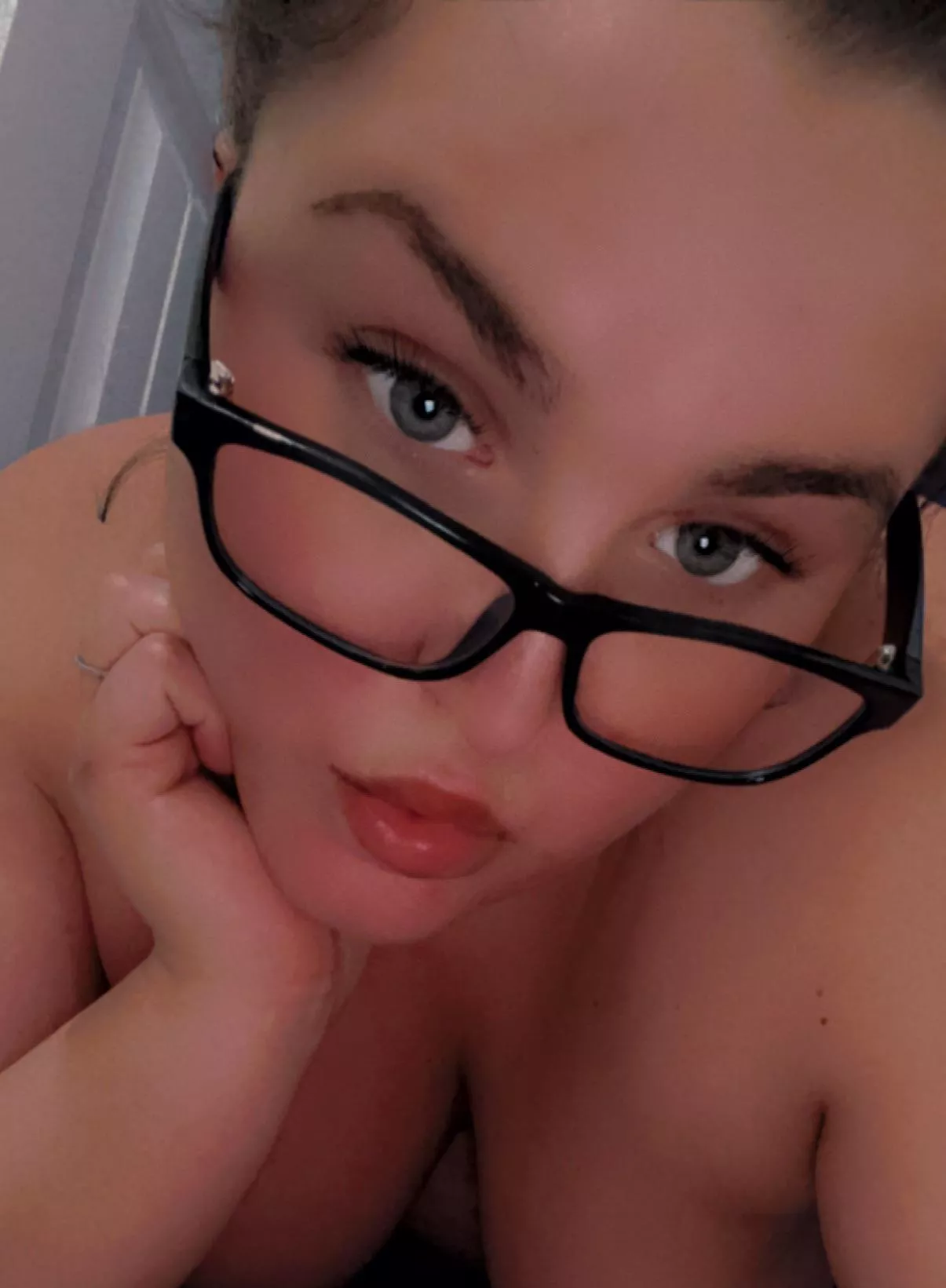 This is how i look after class💋