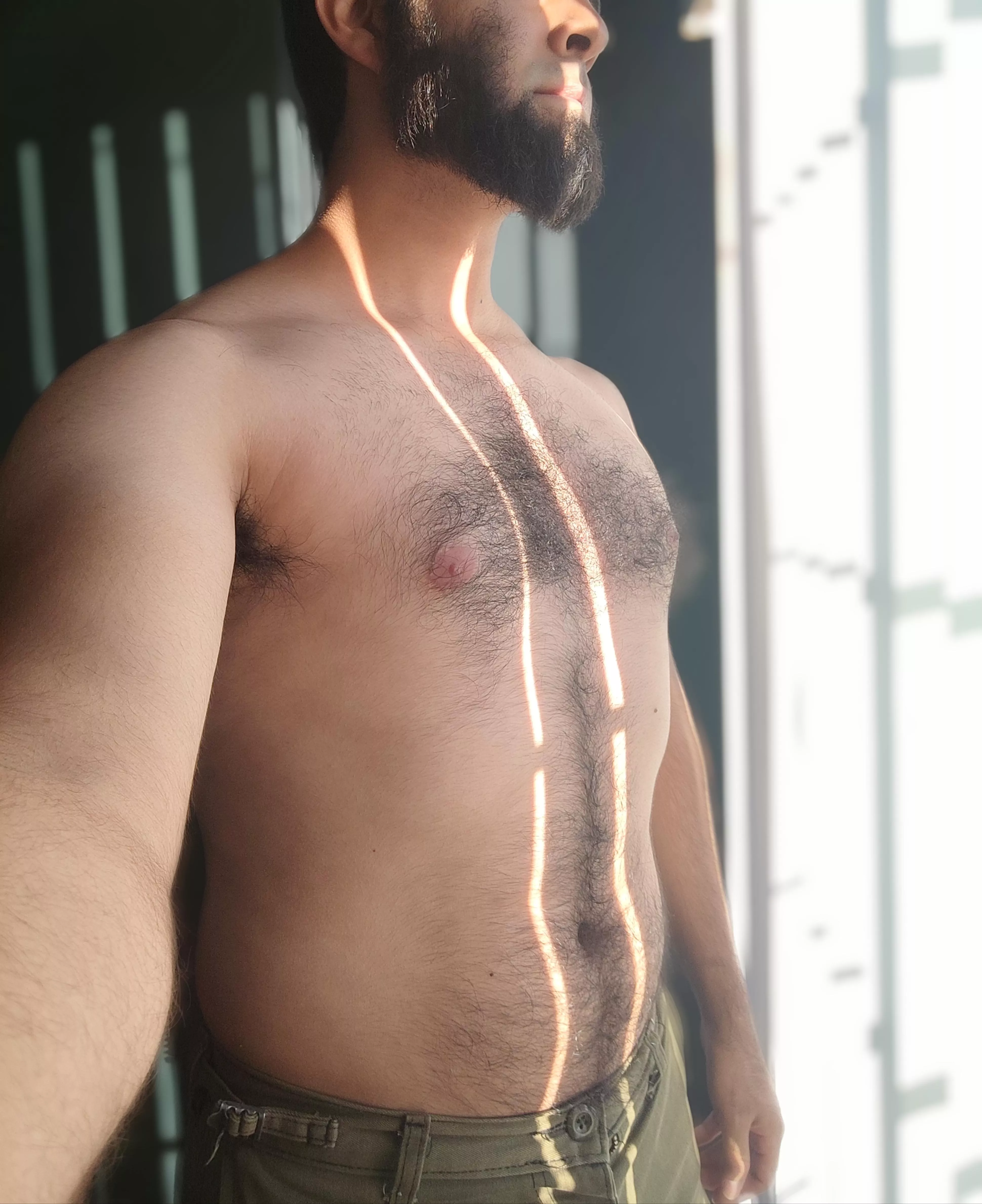 Watching through the Windows, feeling the afternoon sunrays