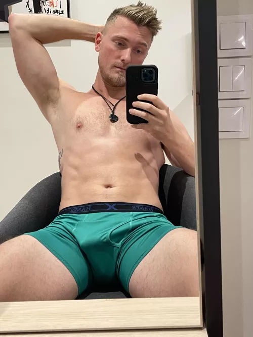 Who’s ready for Daddy? 😈