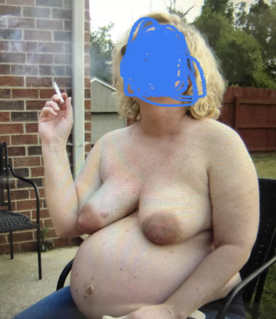 Wife when pregnant. Old pic