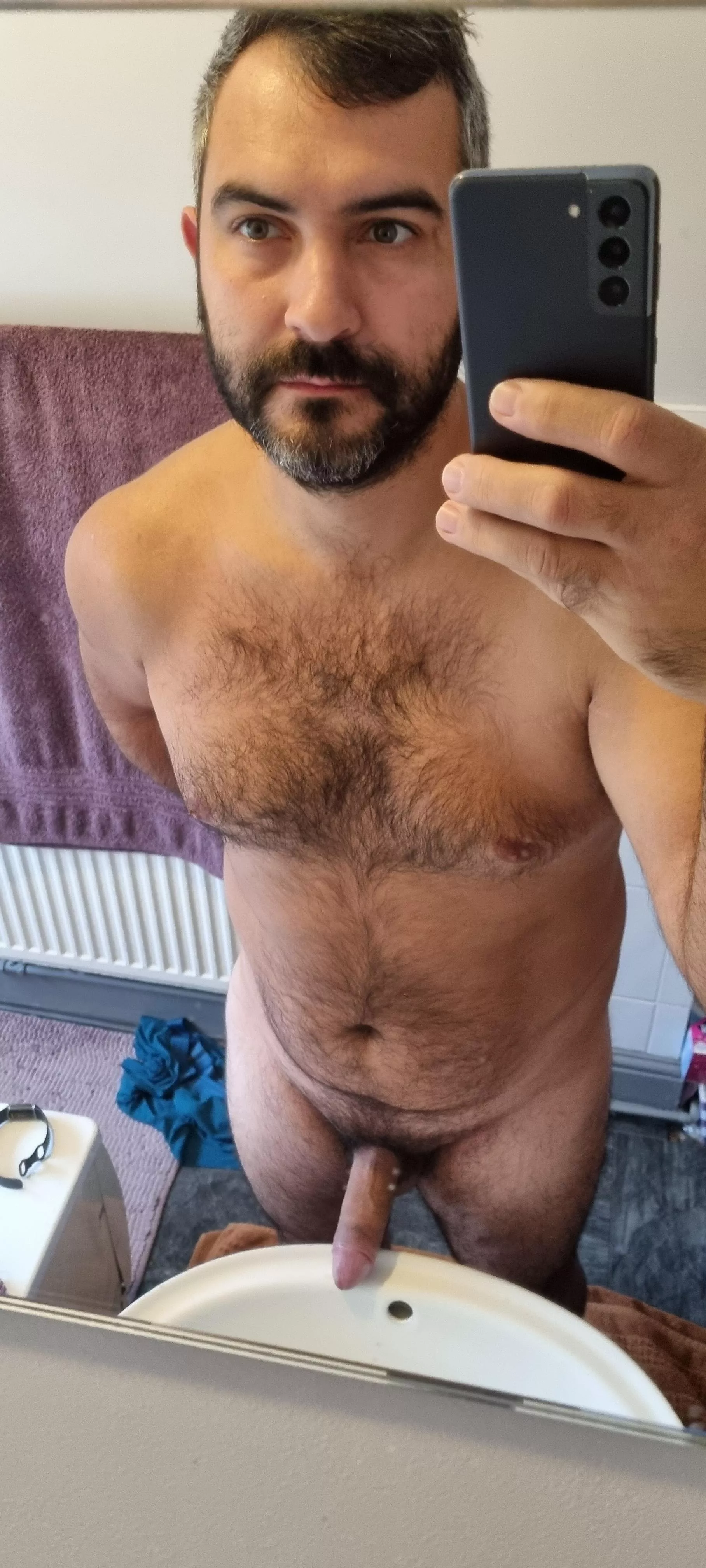 [31] [UK,M] quick selfie before a run