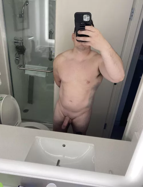 34 M Long Island, NY seeking hotwife