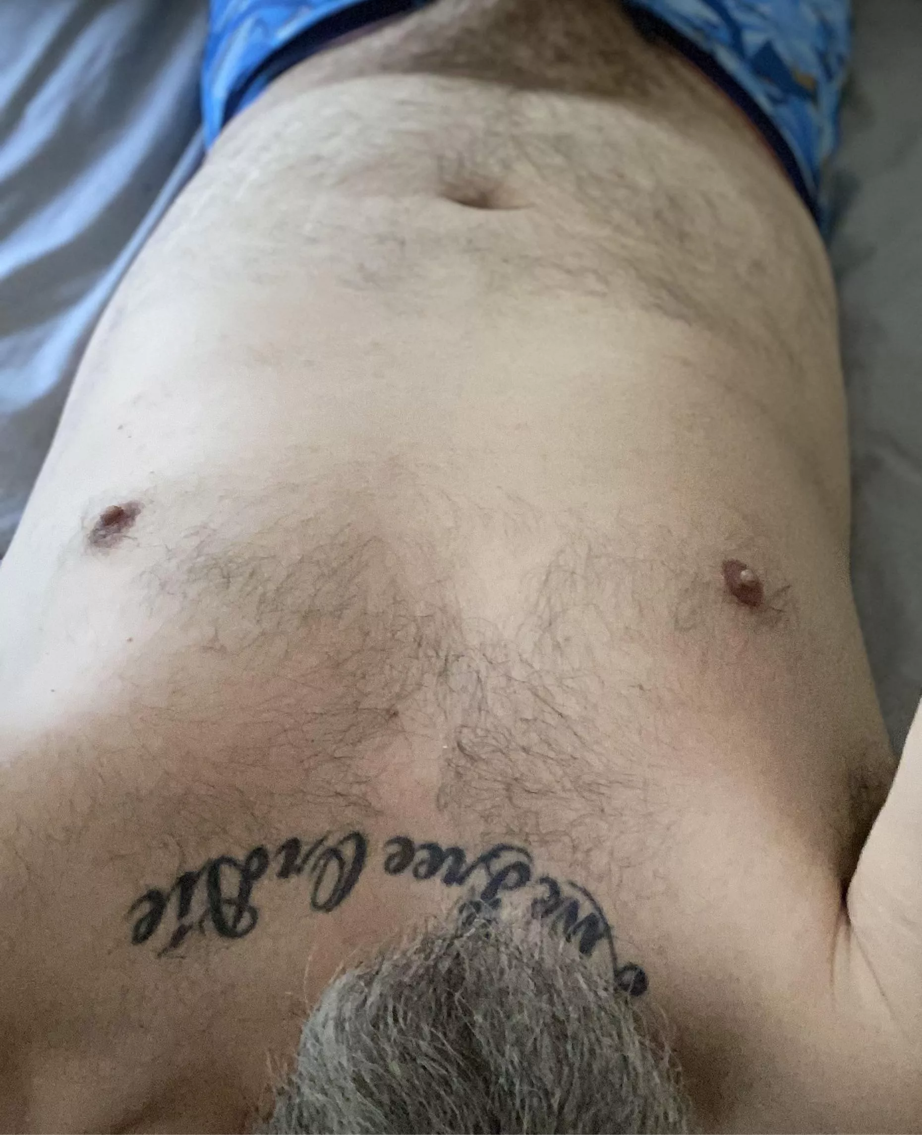 (46) married chubby dude