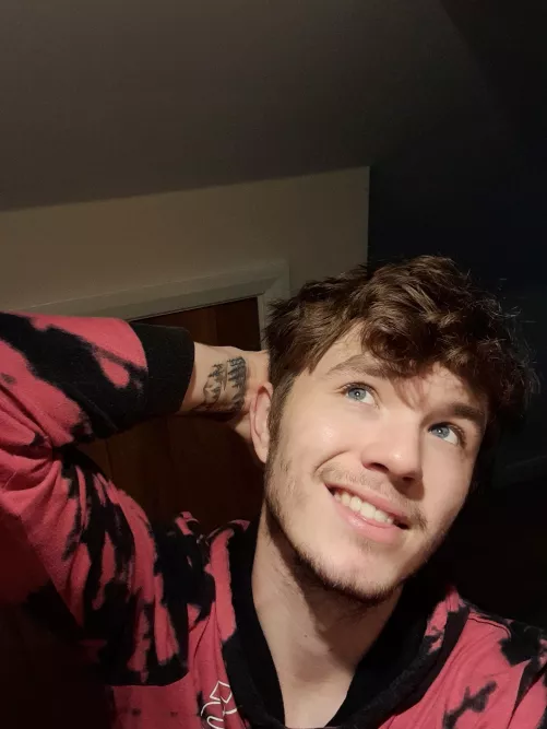 After a 14hour work day I am sitting on my arse doing nothing all day 🙈