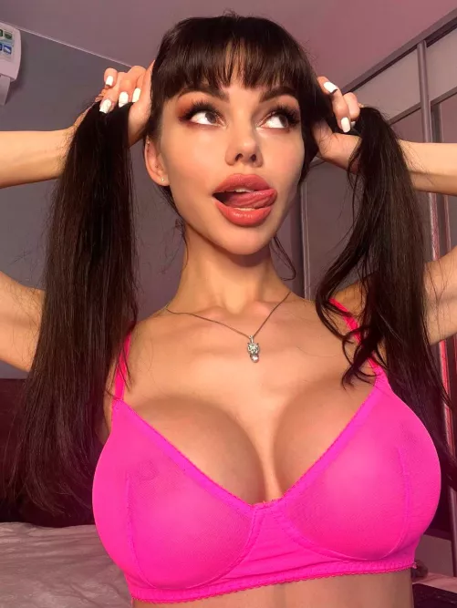 After a long day of classes, it's good to release my clothes