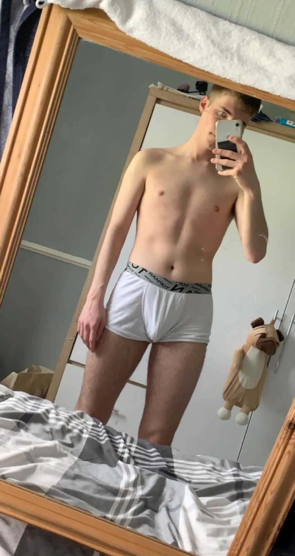 Anyone wanna see me getting fucked?