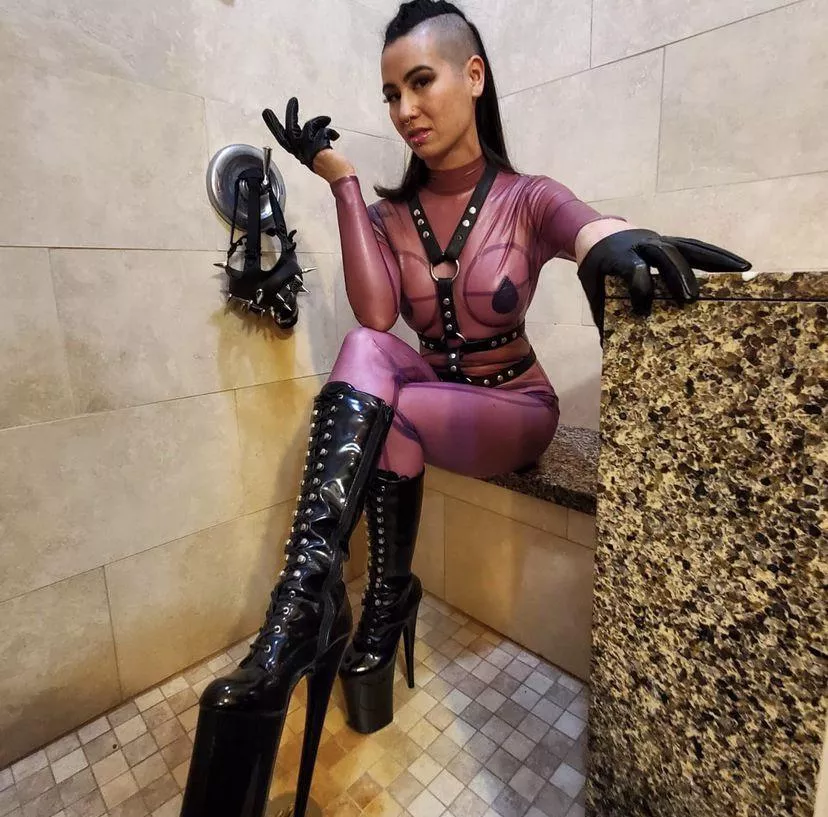 Are you ready… bring on those balls 😏