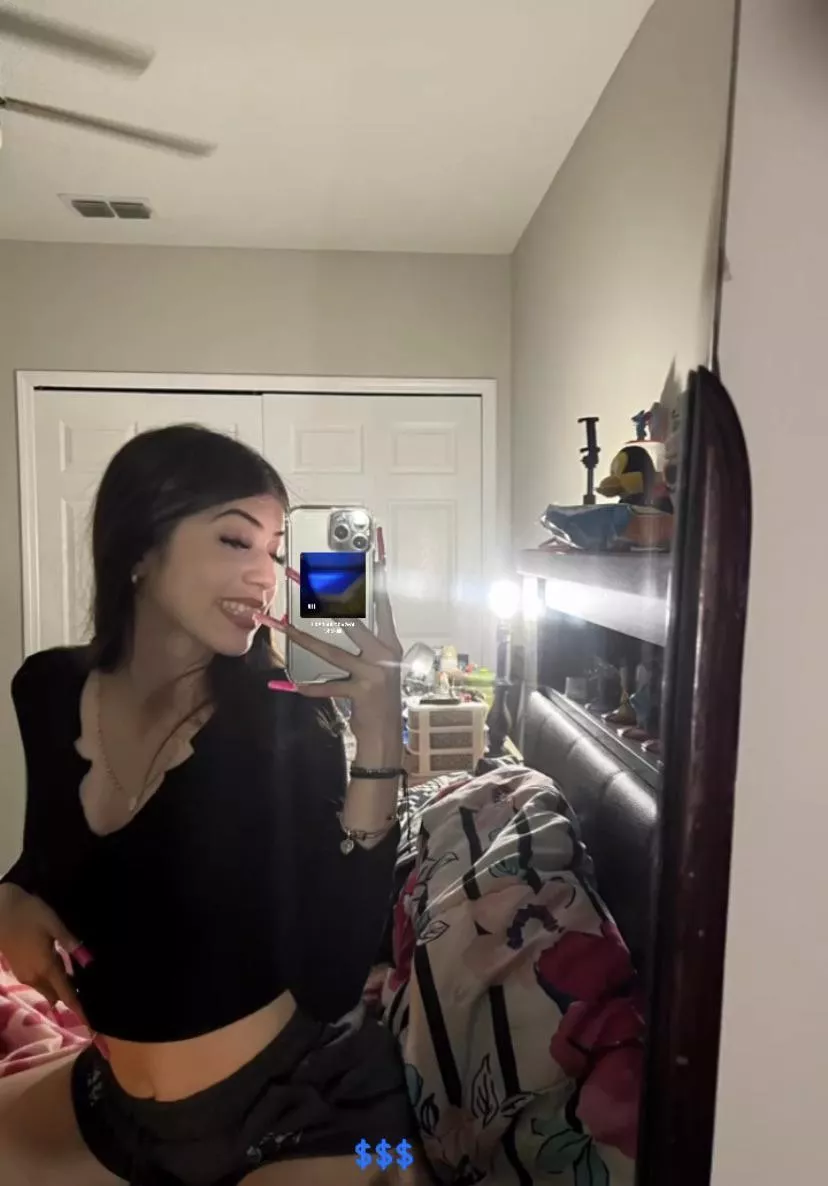 Begging for your cock ✨