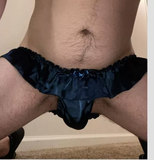 Blue and frilled! 🙃