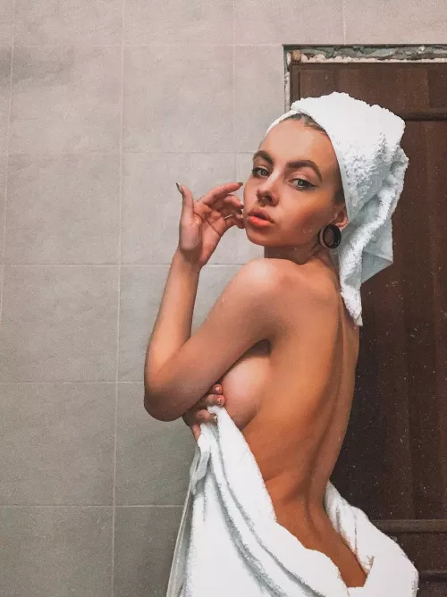 Can I send you nudes like these while you�re at work?