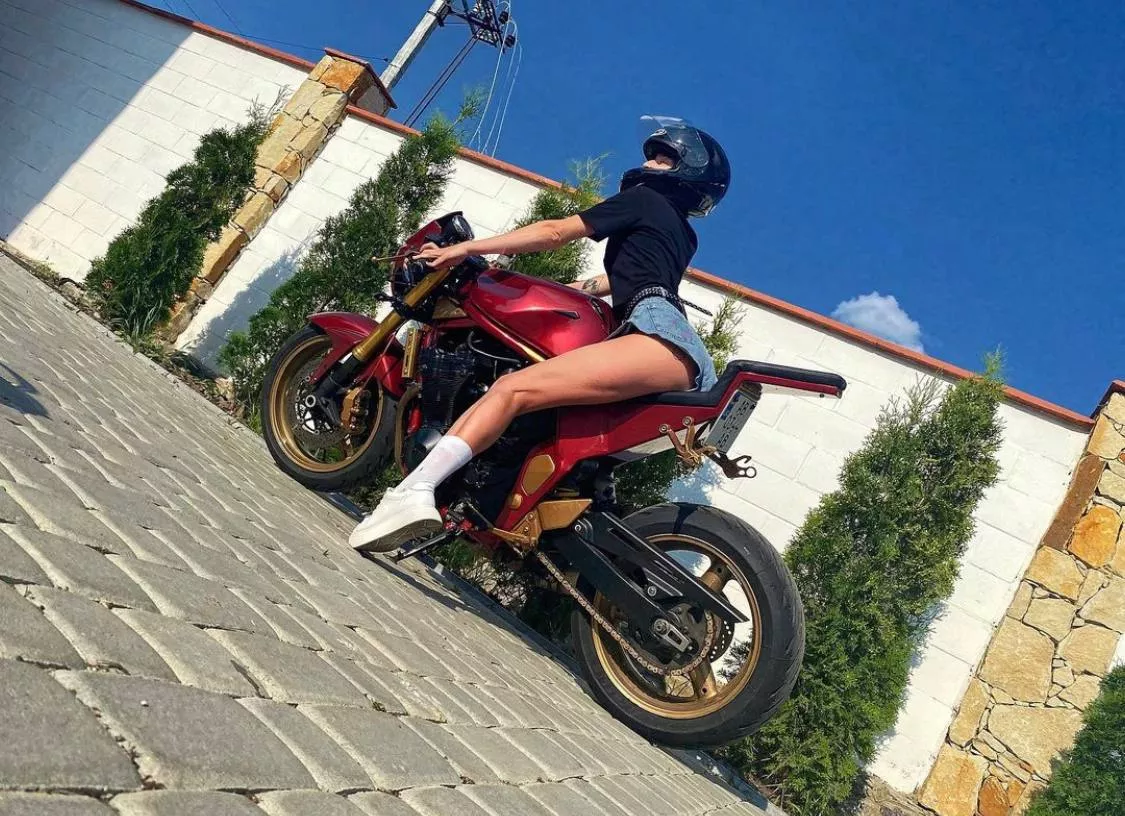 Caught you looking :)