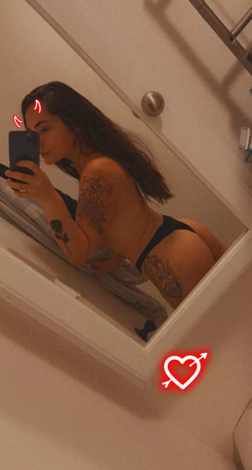 Come let me fulfill all of your fantasies 😋