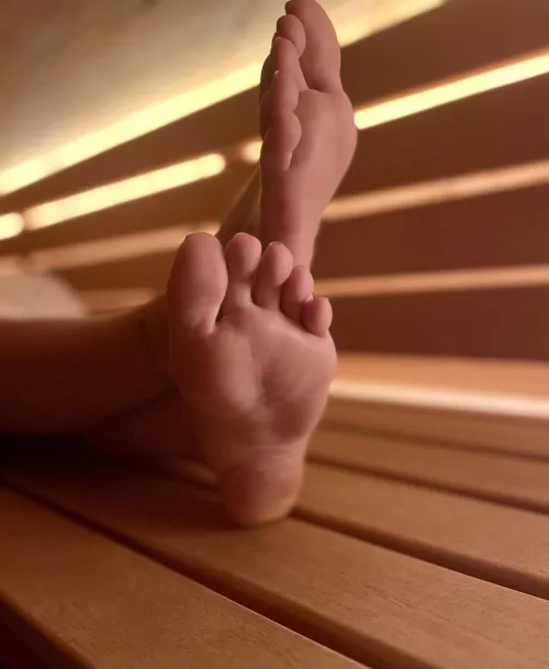 Could you resist my soles in the sauna? 😈👅