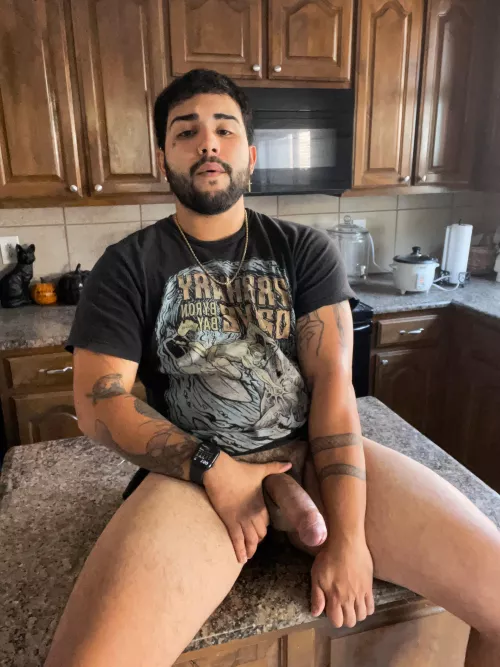 Do you like it when its peeking out? 😳