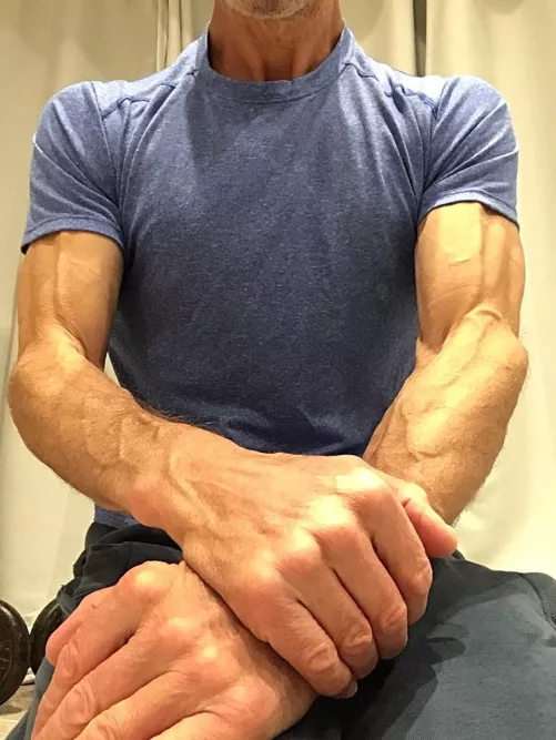 Forearms and big hands!