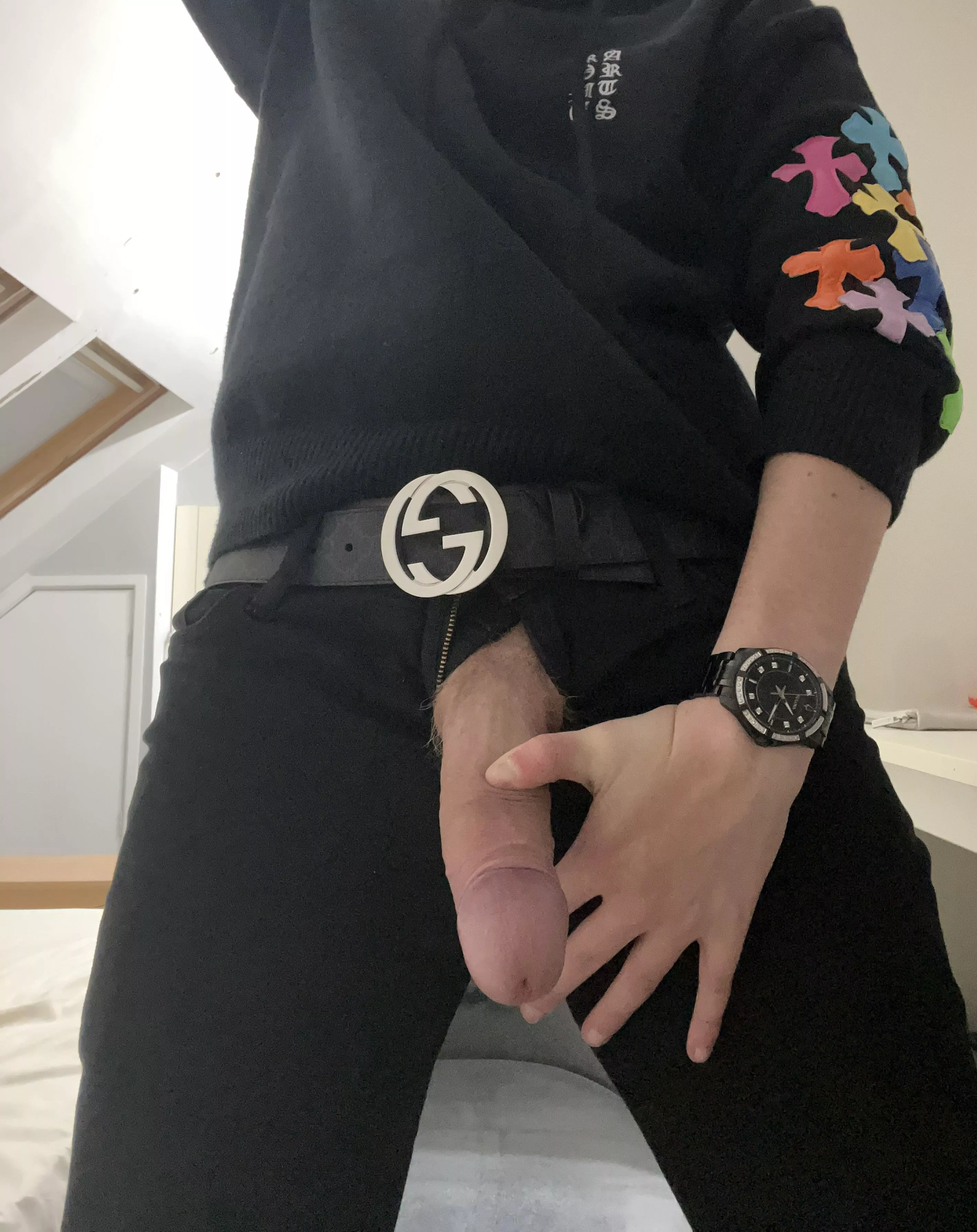 Give me your reaction to this using one emoji 🙈