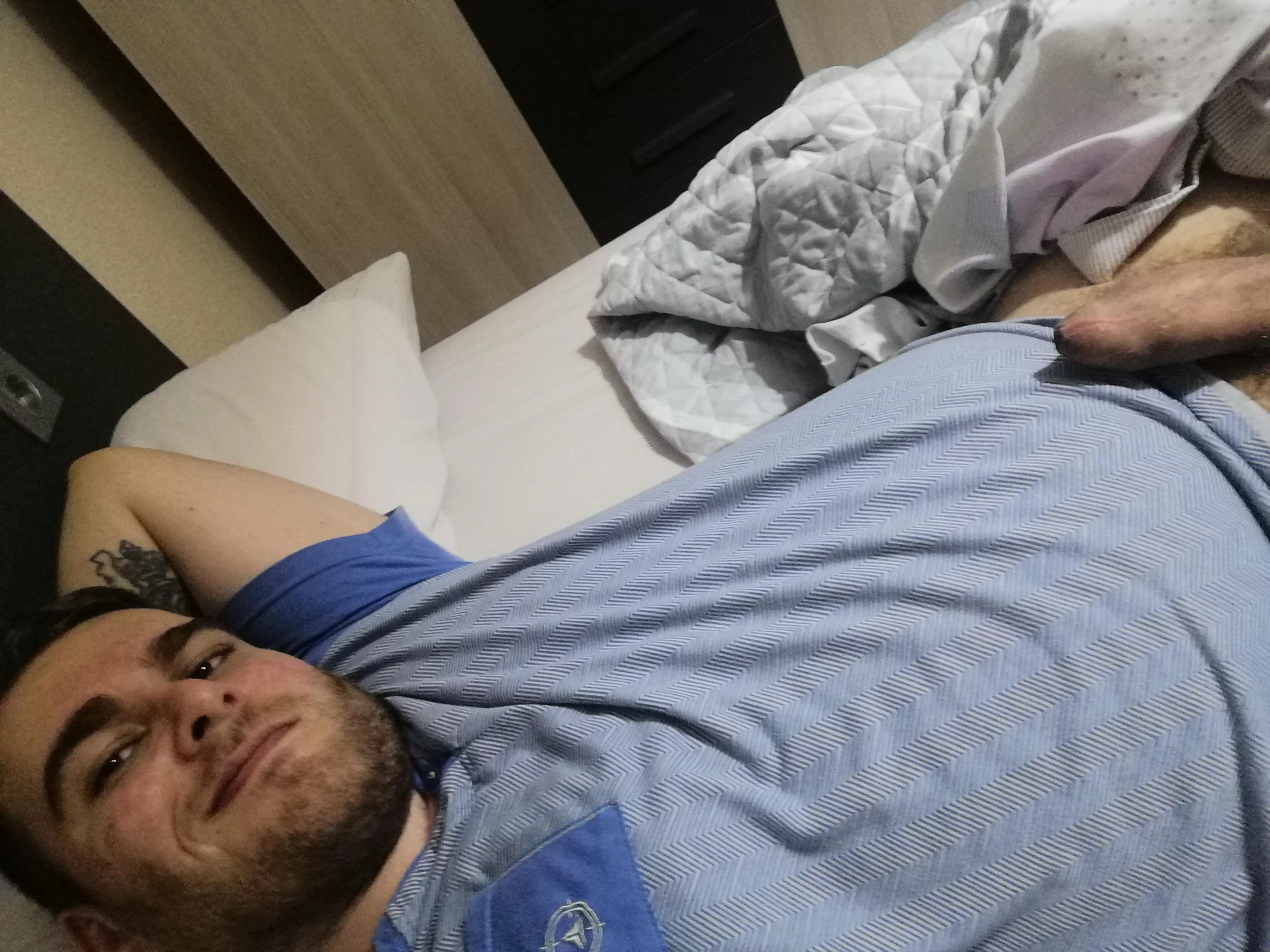 Good morning... happy sunday :)