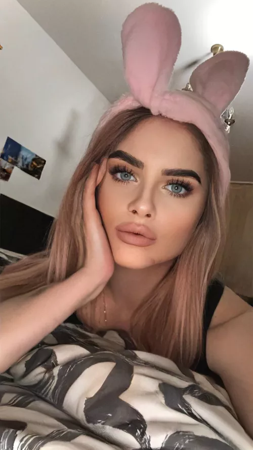 Good or Bad Bunny?😈👅