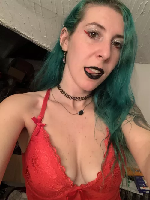 Got a weakness for red