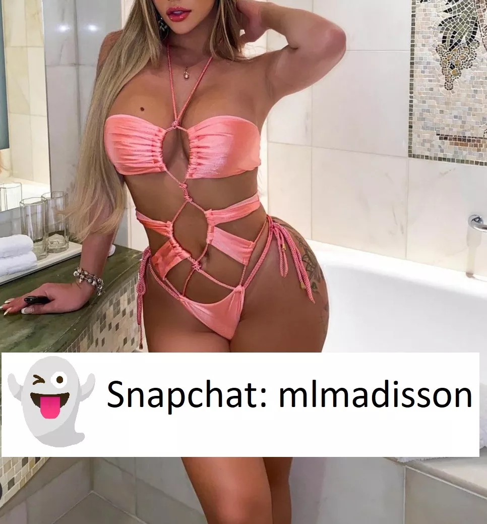 hi there how is your week going for you daddy ?? 💖